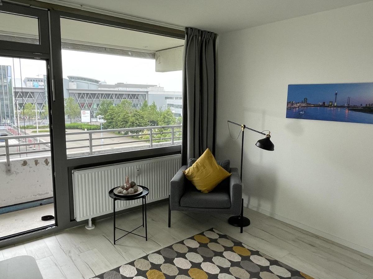 Apartment Rhein - Central - Balcony - Tradefair นอยส์ ภายนอก รูปภาพ